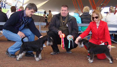 Tmavi Knir Fortezza слева